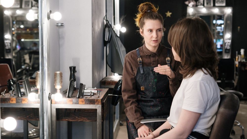 Billede til den relaterede nyhed Hvordan sælger du din service?