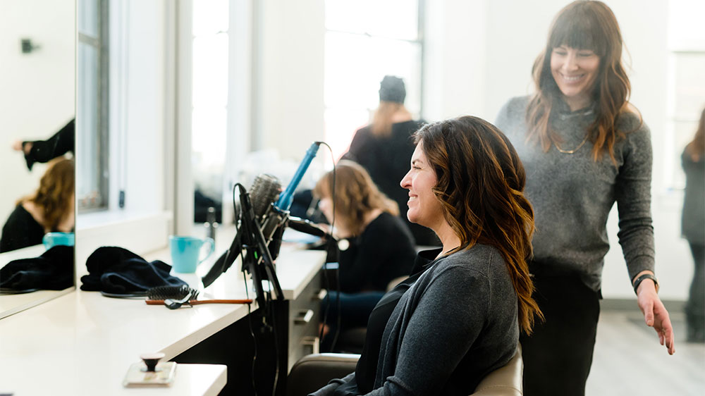 Billede til nyheden Ny oversigtsfolder BFA: forebyg eksem og smerter i praksis